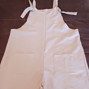 Comfy Tan Women's Romper Size XL EUC